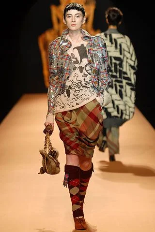 Look 32